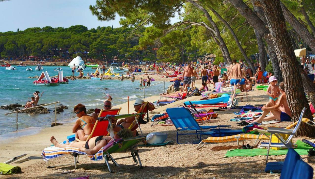 Mobile Home Seahorse Camp Soline Biograd Na Moru Esterno foto