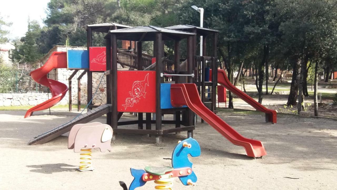 Mobile Home Seahorse Camp Soline Biograd Na Moru Esterno foto