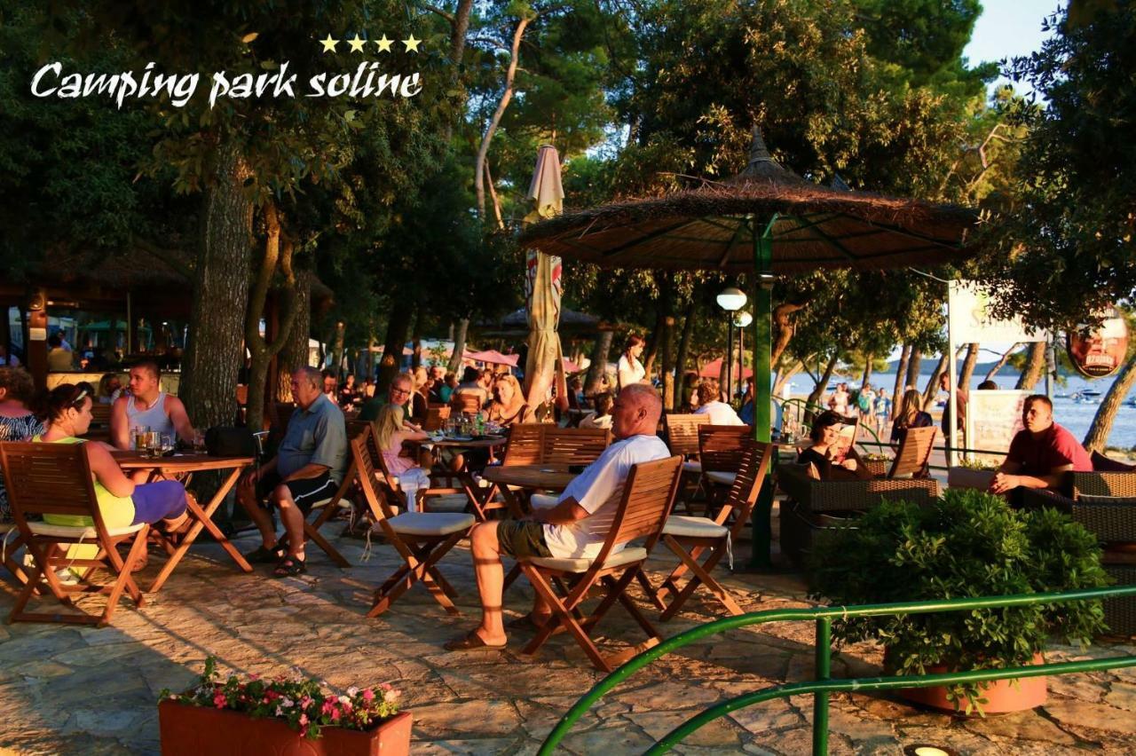 Mobile Home Seahorse Camp Soline Biograd Na Moru Esterno foto