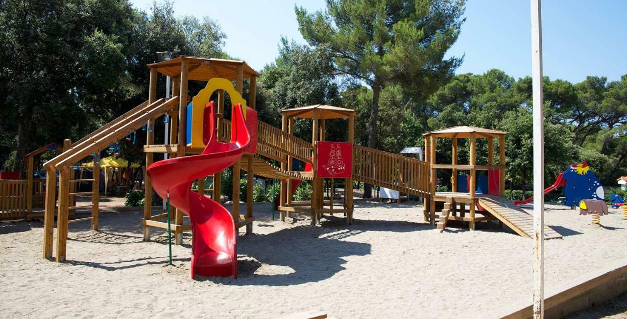 Mobile Home Seahorse Camp Soline Biograd Na Moru Esterno foto